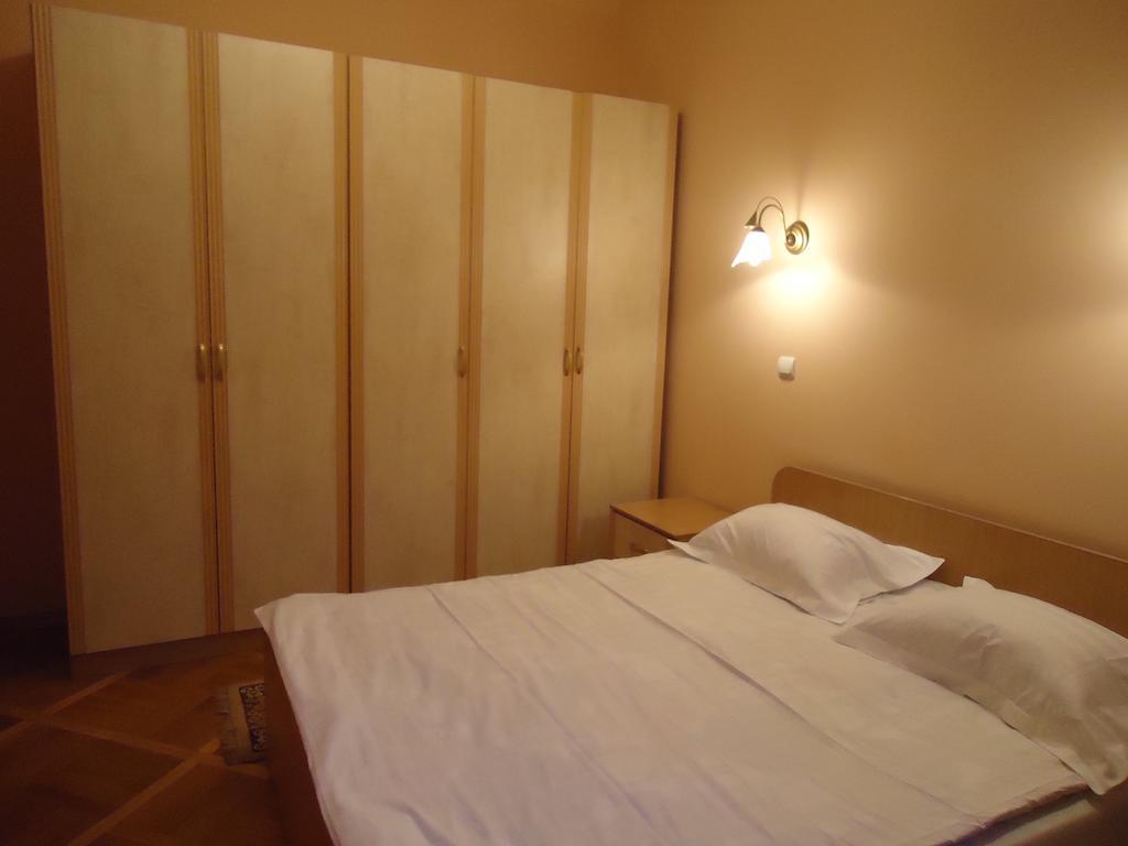 Rentday Apartments - Kiev Стая снимка