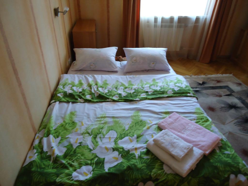 Rentday Apartments - Kiev Стая снимка